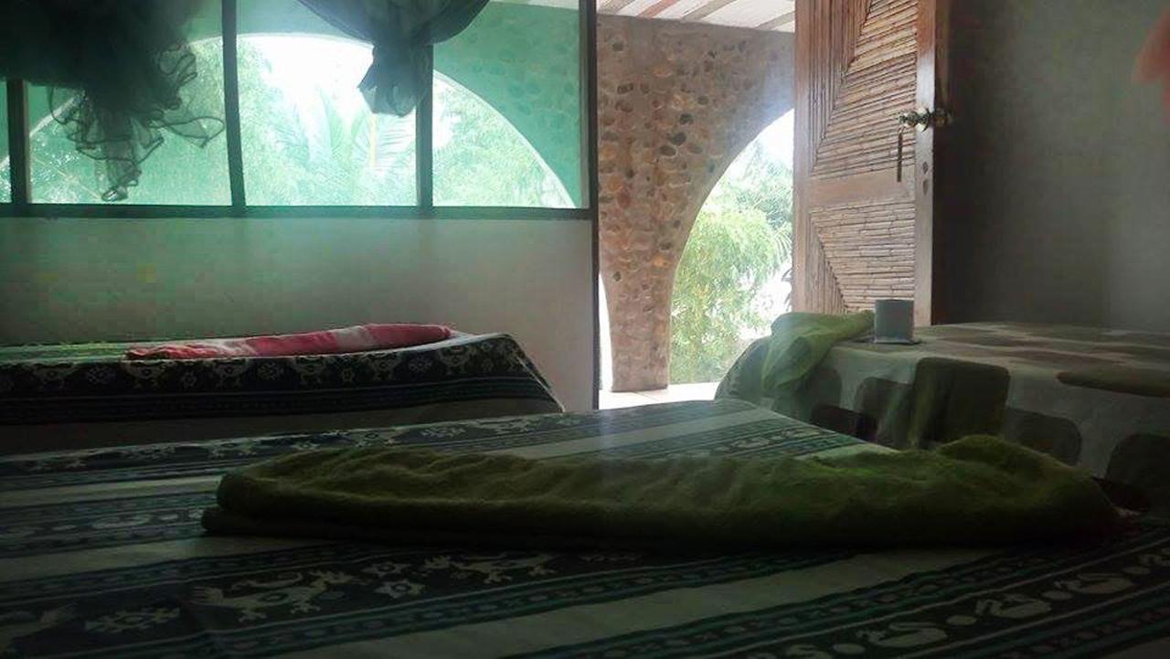 Lobo Hostel - Rurrenabaque (Adults Only) Exterior photo